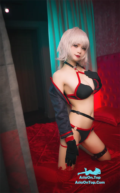Coser@Azami – 贞德狂战士 | Coser@Azami – Jeanne D’arc Berserker